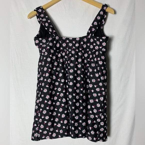 Longitude | One Piece Swimsuit- 12 - Picture 3 of 8